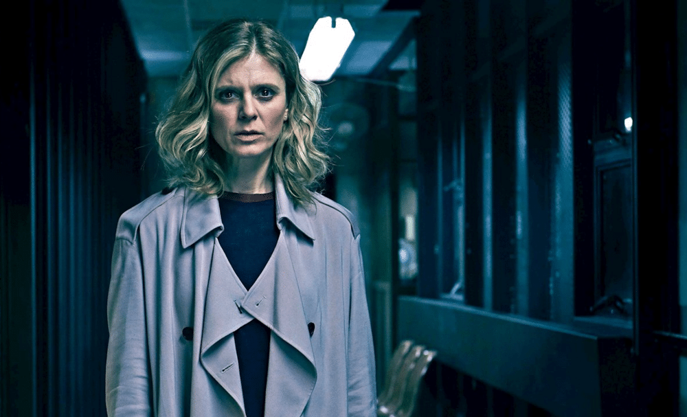 Emilia Fox stars in Strangers episode 5