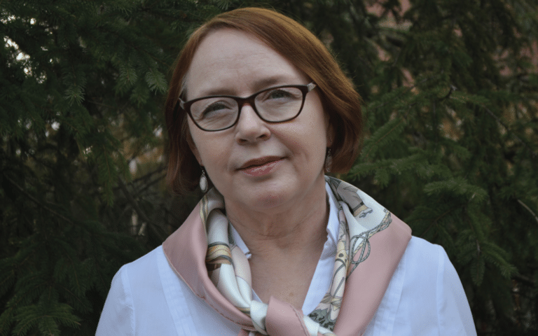 Shari Lapena, author of Not A Happy Family