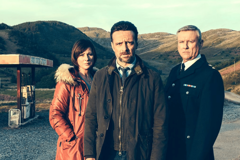 Richard Harrington, Mali Harries and Aneirin Hughes star in Hinterland series 2. Read Steve Charnock's episode-by-episode review below.