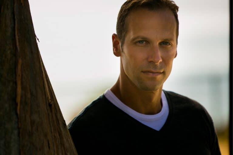 Gregg Hurwitz author of the Orphan X book series
